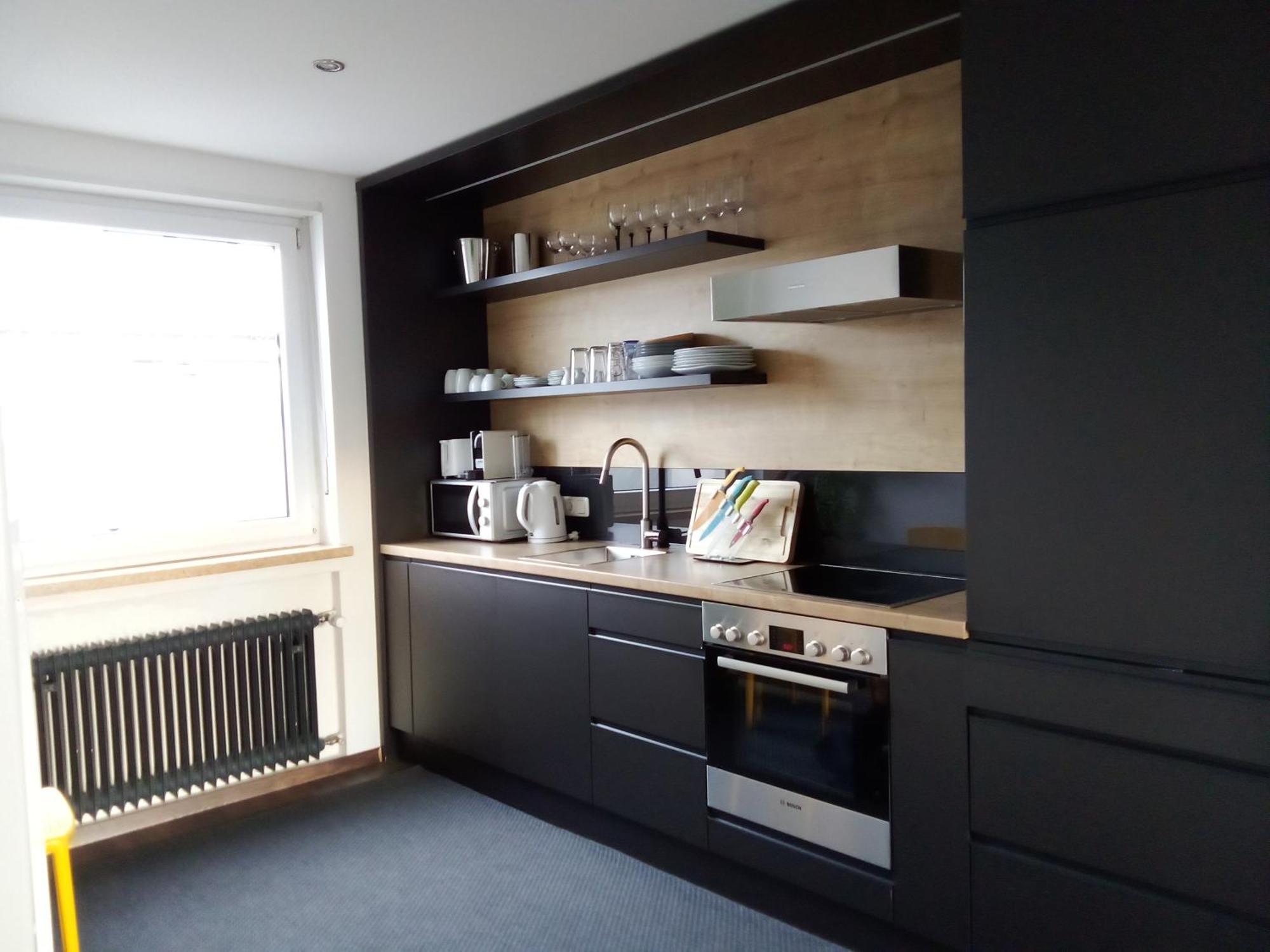 - Geraeumige 95 Qm Mit Balkon * Augsbourg