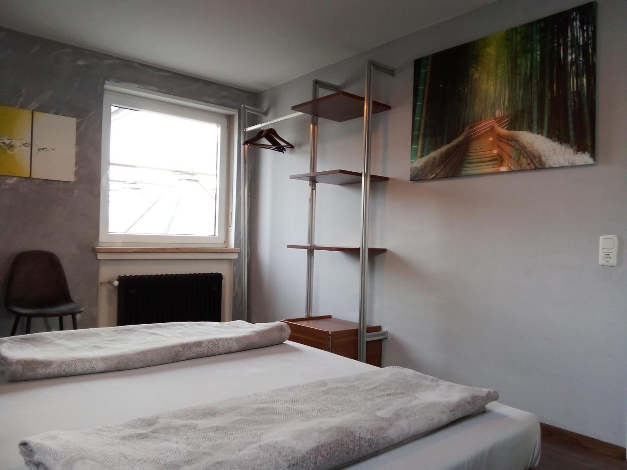 Appartement - Geraeumige 95 Qm Mit Balkon