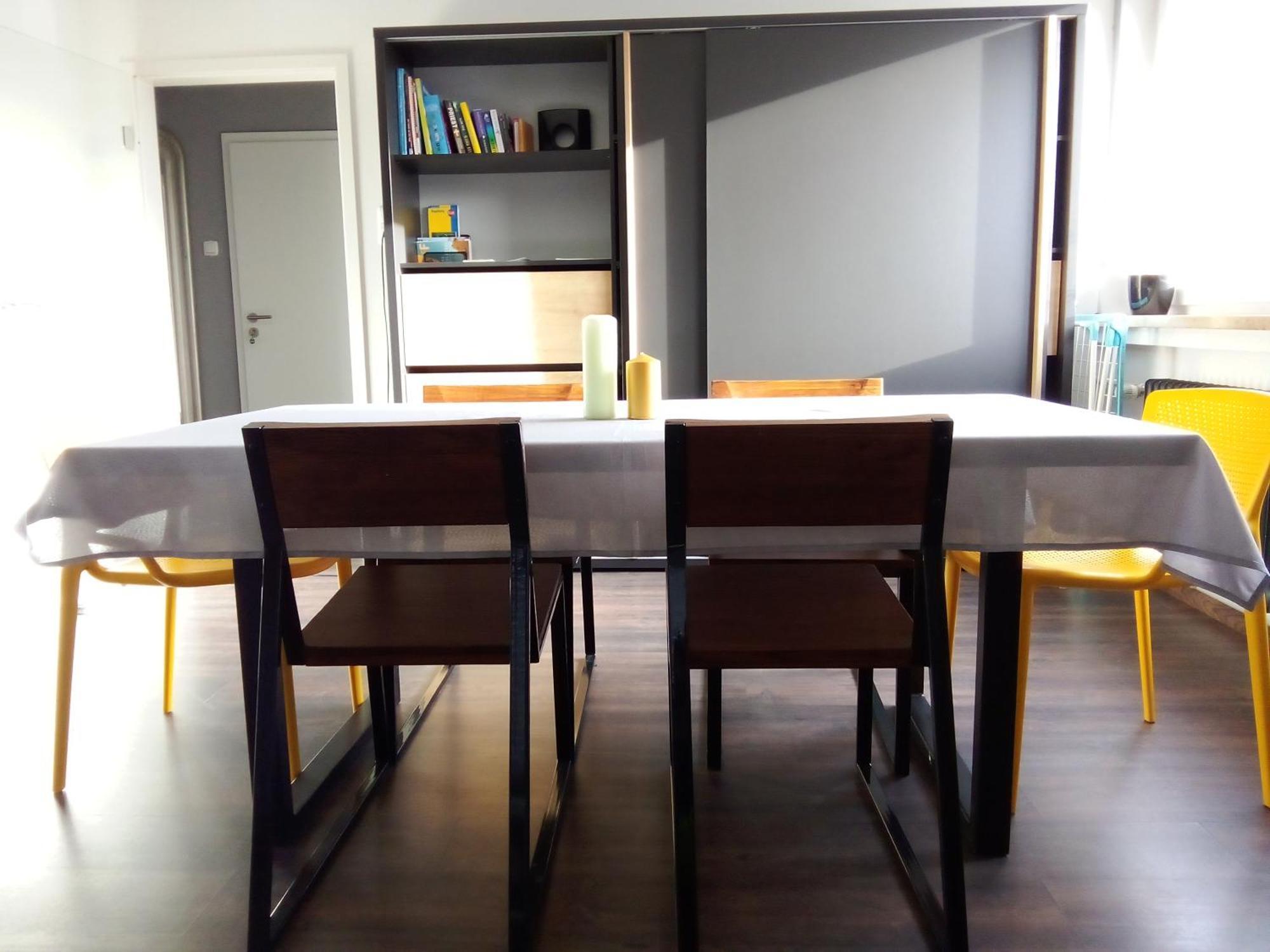 Appartement - Geraeumige 95 Qm Mit Balkon Augsbourg